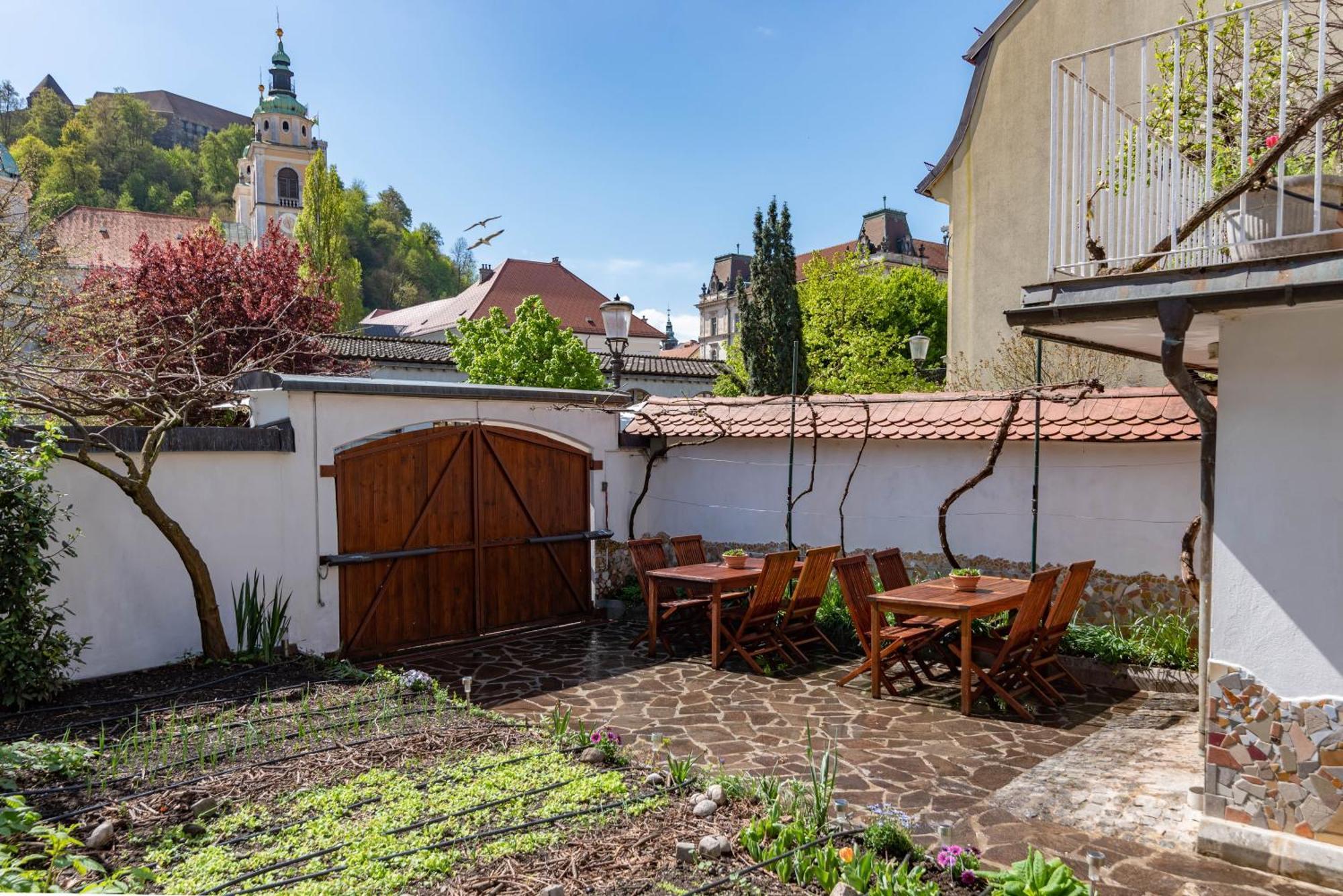 Apartment Trubarjeva 12 - The View